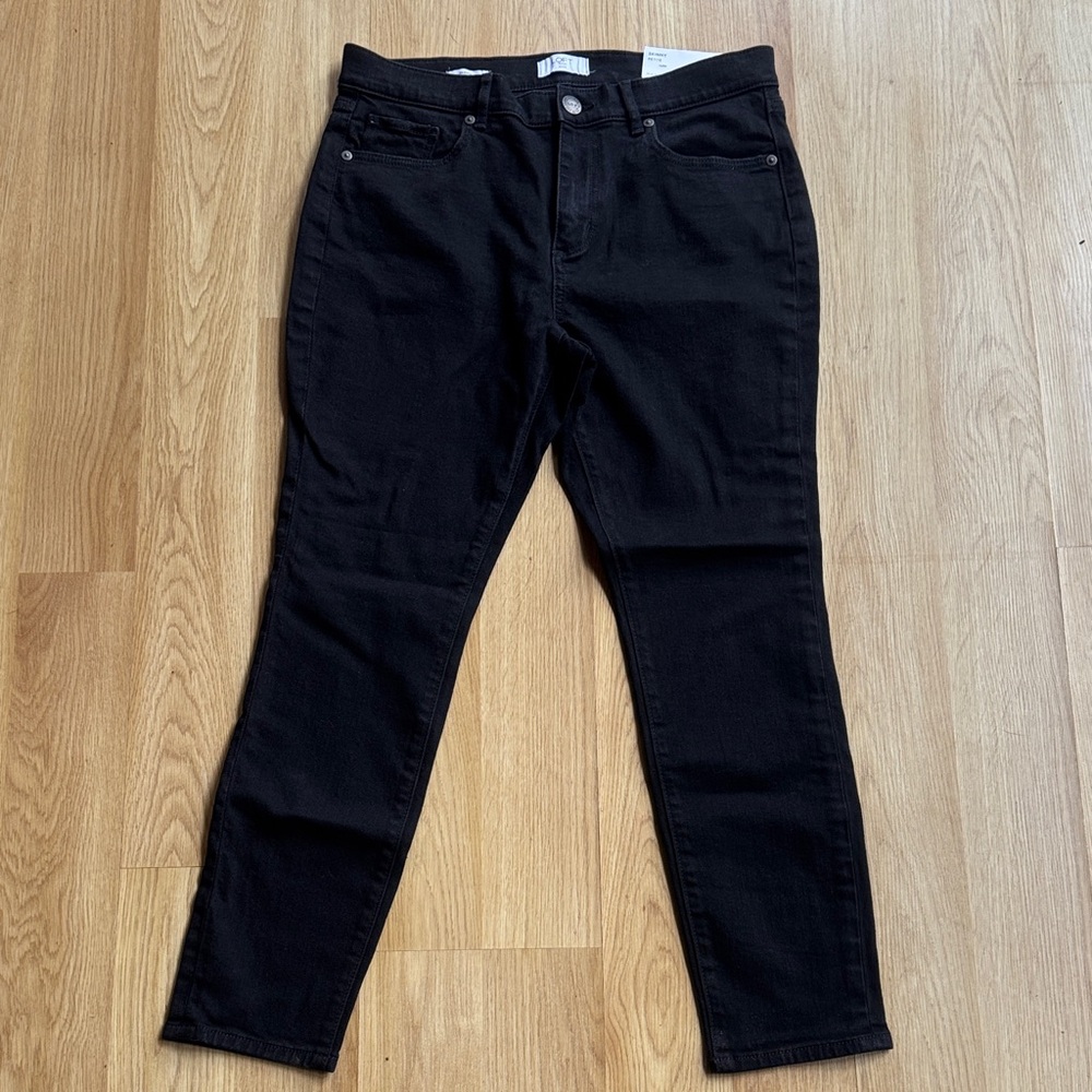 LOFT NWT size 8P 8 Petite Women's Black Skinny Jeans